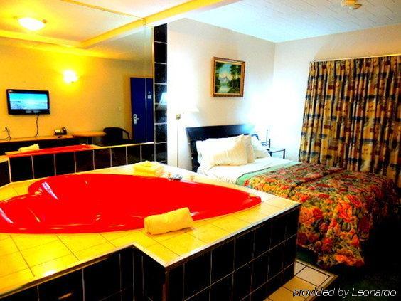 Villager Hotel 2*