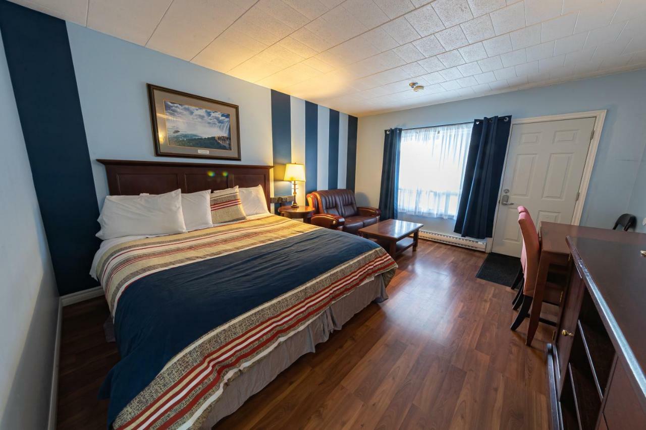 Villager Hotel 2*
